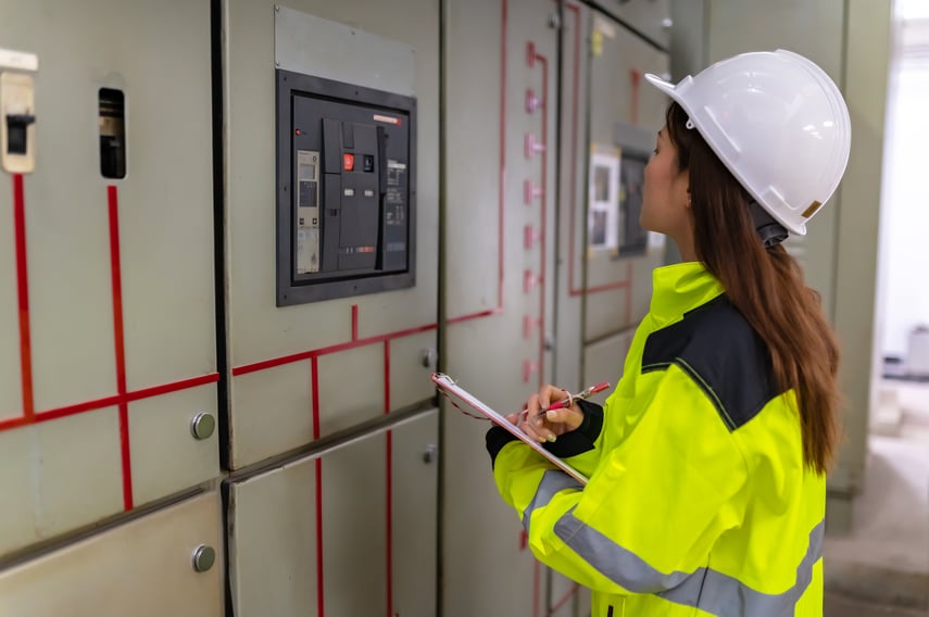 How to monitor the temperature of your electrical switchboard?